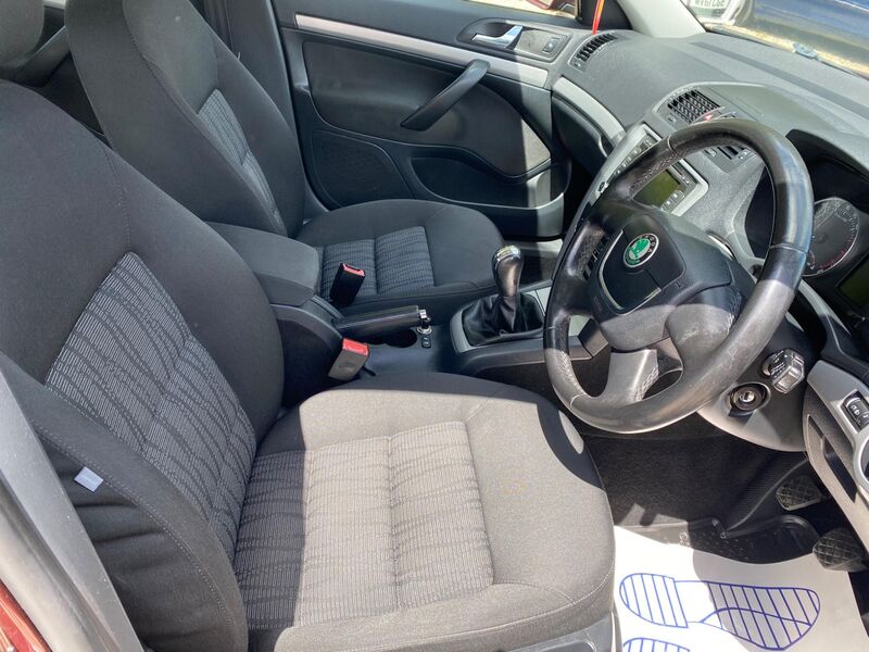 SKODA OCTAVIA