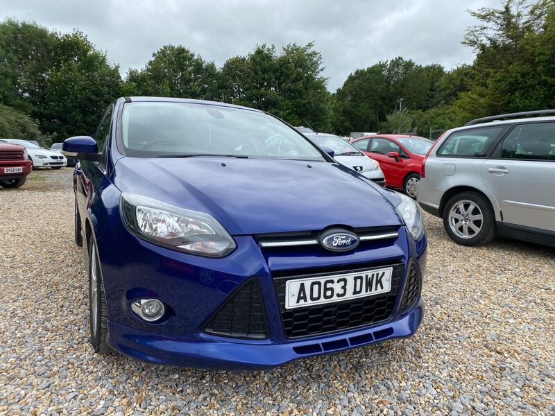 FORD FOCUS