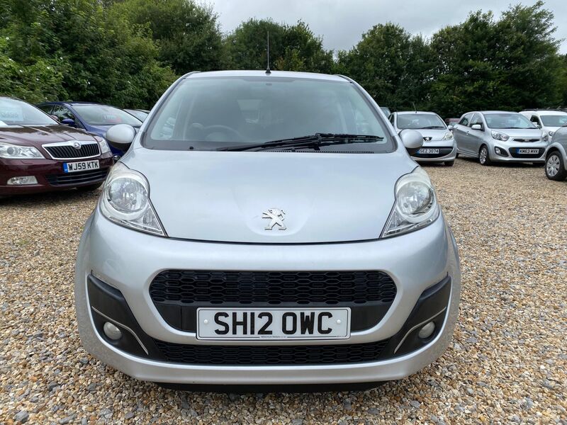 PEUGEOT 107