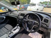 VAUXHALL INSIGNIA