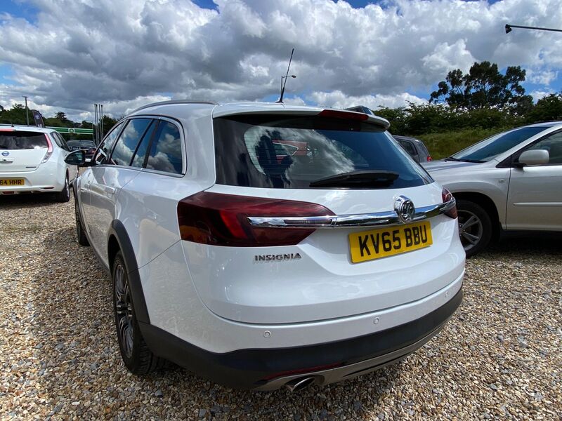 VAUXHALL INSIGNIA