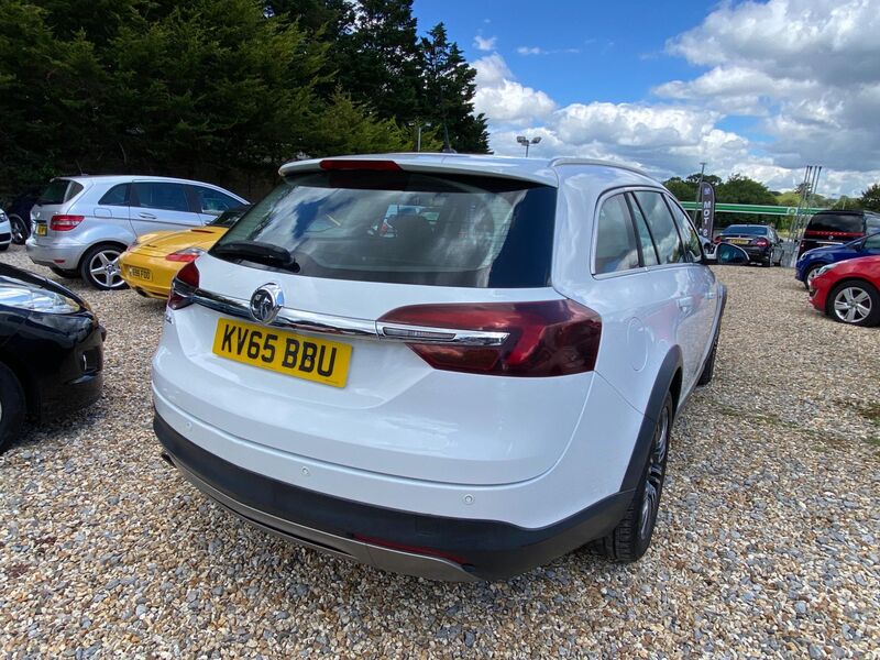 VAUXHALL INSIGNIA