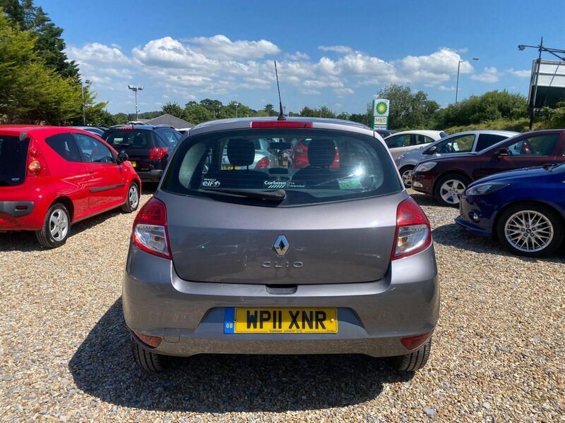 RENAULT CLIO