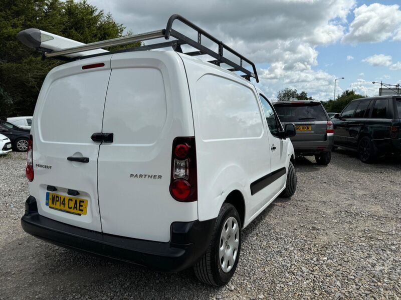 PEUGEOT PARTNER
