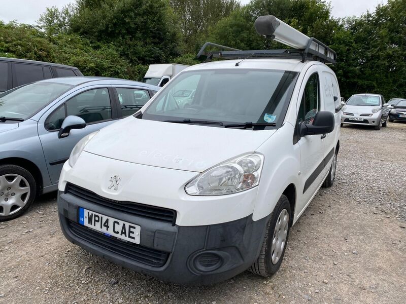 PEUGEOT PARTNER