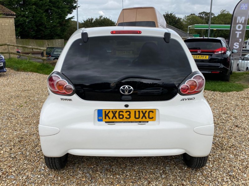 TOYOTA AYGO