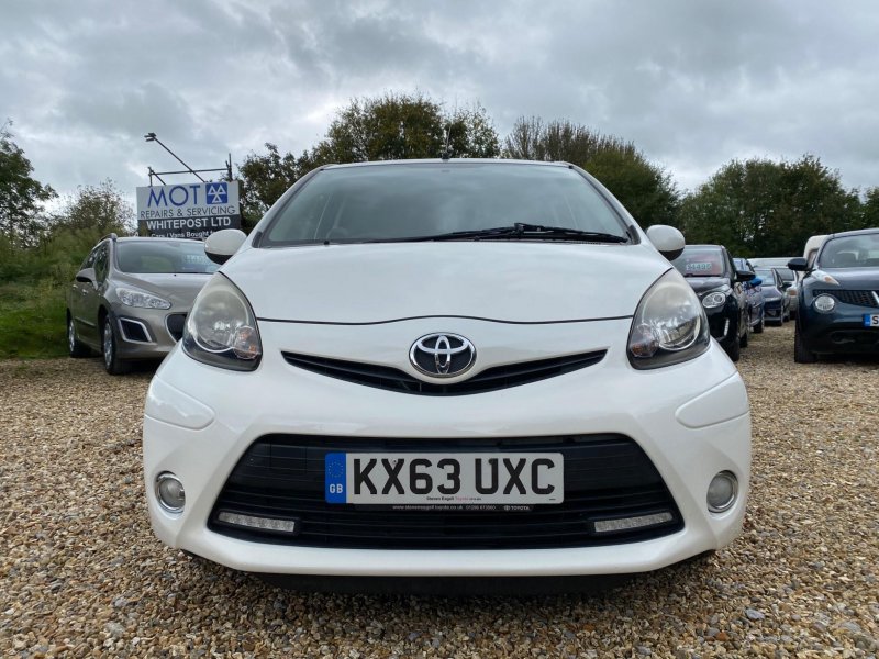 TOYOTA AYGO