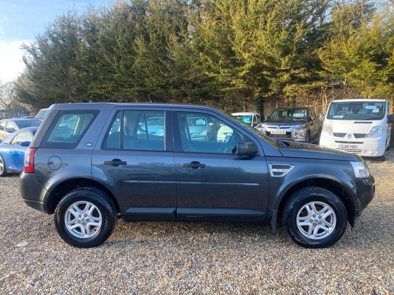 LAND ROVER FREELANDER 2