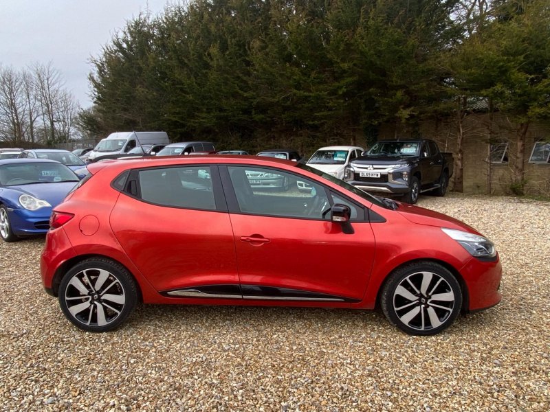RENAULT CLIO