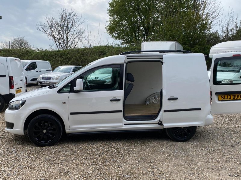VOLKSWAGEN CADDY