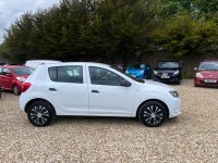 DACIA SANDERO