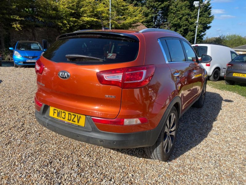 KIA SPORTAGE