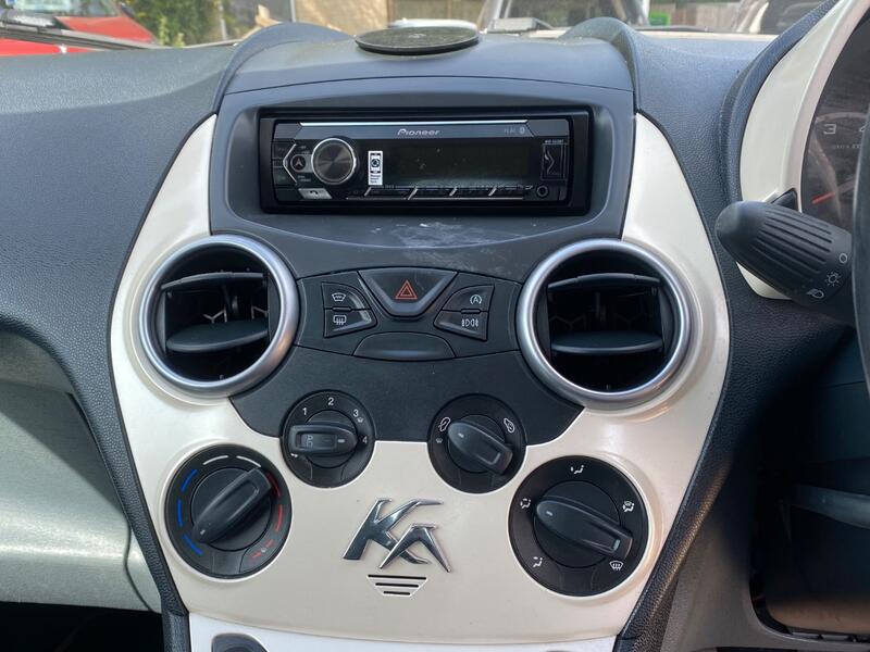 FORD KA