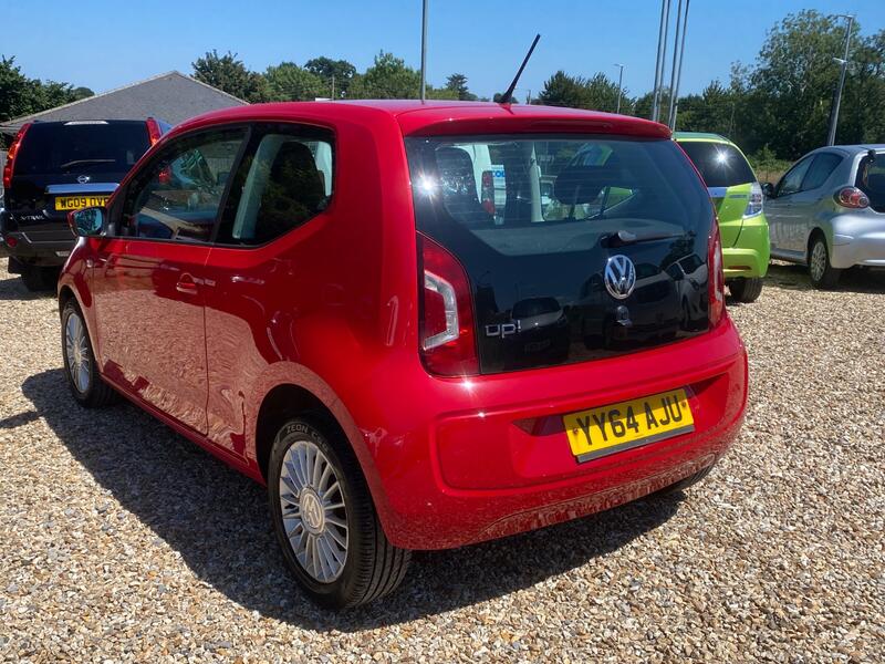 VOLKSWAGEN UP