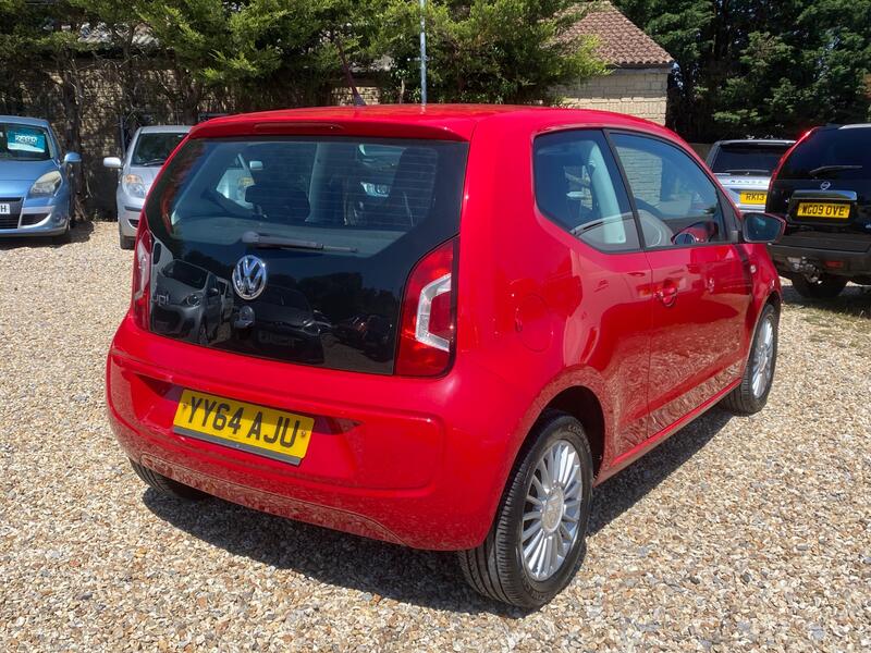 VOLKSWAGEN UP