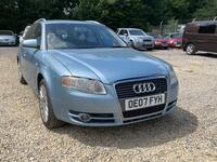 AUDI A4 AVANT