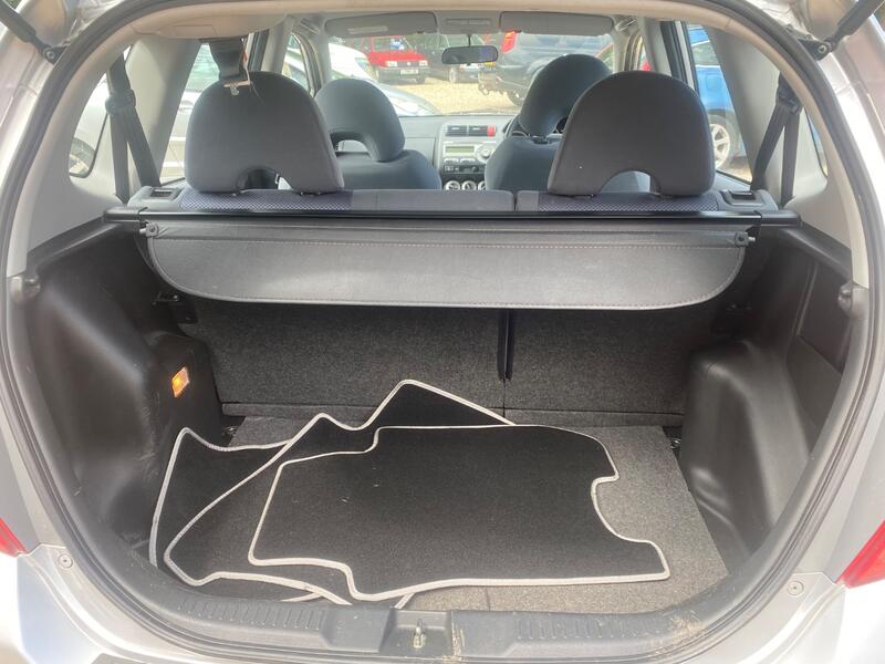 HONDA JAZZ