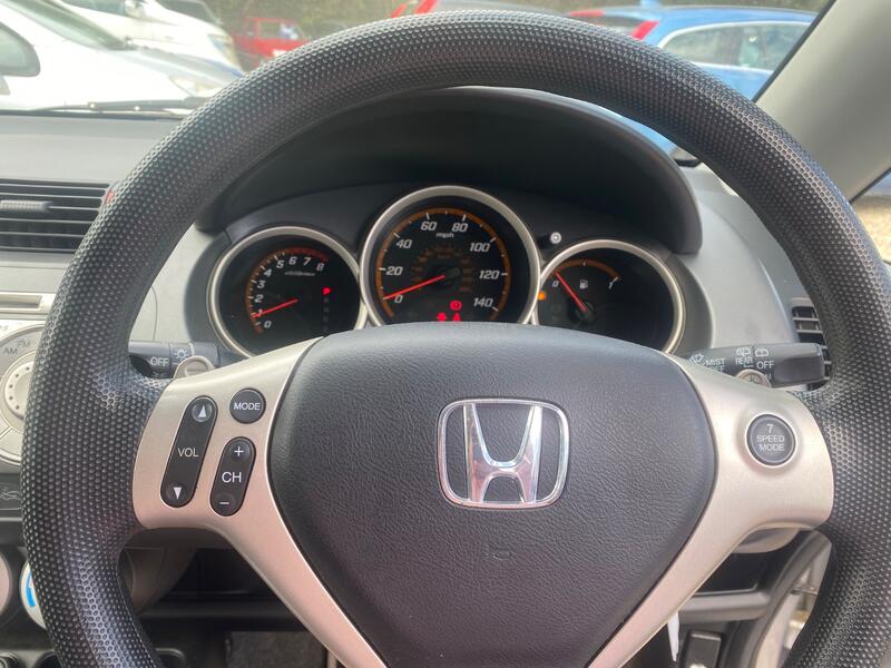 HONDA JAZZ