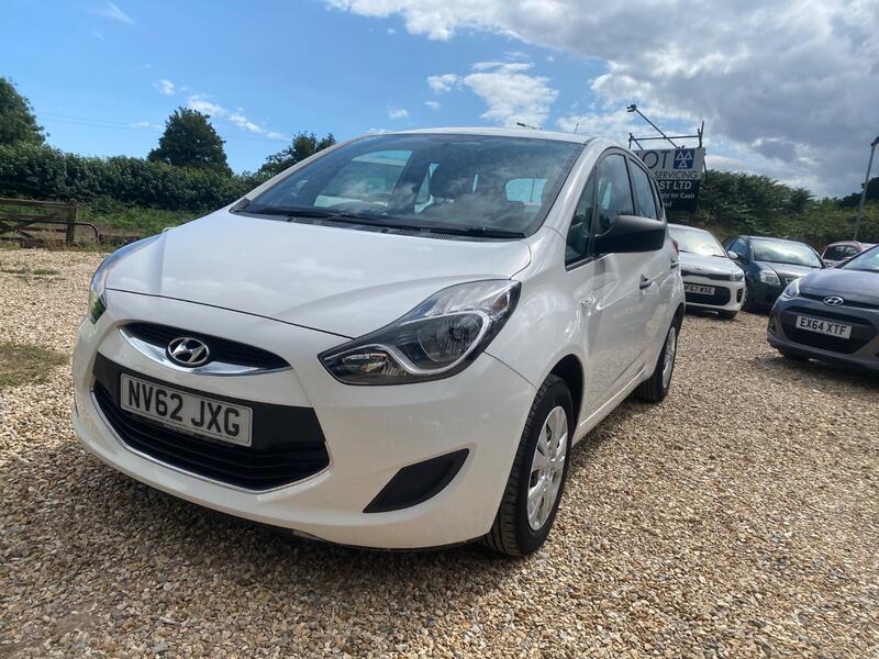 HYUNDAI IX20