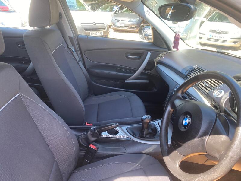 BMW 1 SERIES